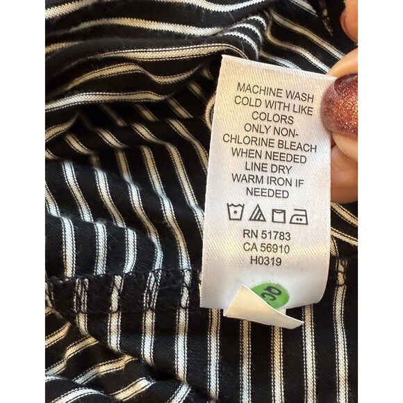 Maurices Striped Leopard Top Size Medium Black Brown 3/4 Sleeve Tee Shirt NWOT - Picture 5 of 8